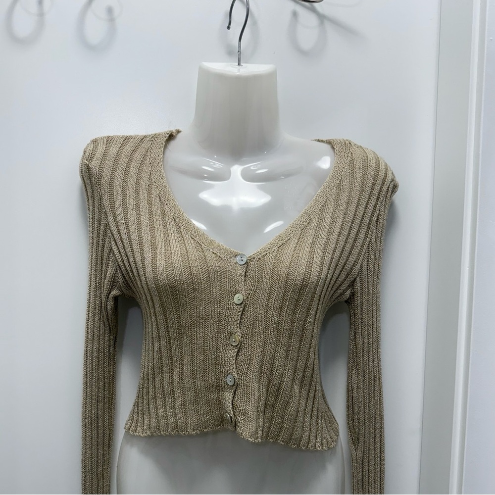 Pretty Little Thing Beige Ribbed Knit Long Sleeve Shirt Size Small